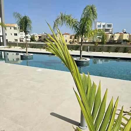 New, Modern Studio, Universal Residences Апартаменты *