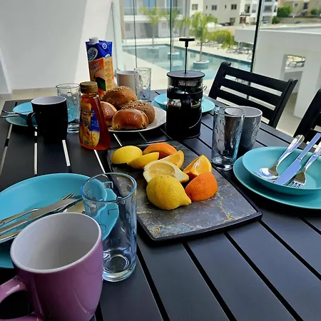 Апартаменты New, Modern Studio, Universal Residences